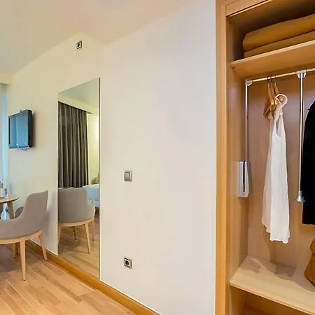 帕拉西奥德艾俄特酒店 圣塞瓦斯蒂安