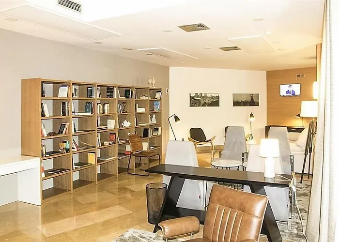 Palacio De Aiete Отель